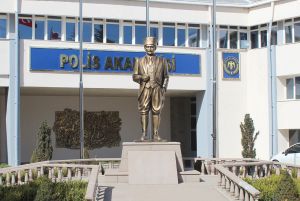 290 cm Kalpaklı Atatürk Heykeli Yapanlar