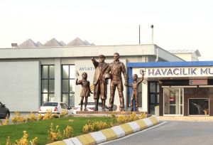 Atatürk ve havacılık heykeli imalatı