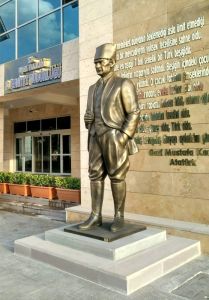 Kalpaklı Atatürk heykeli 290 cm satışı